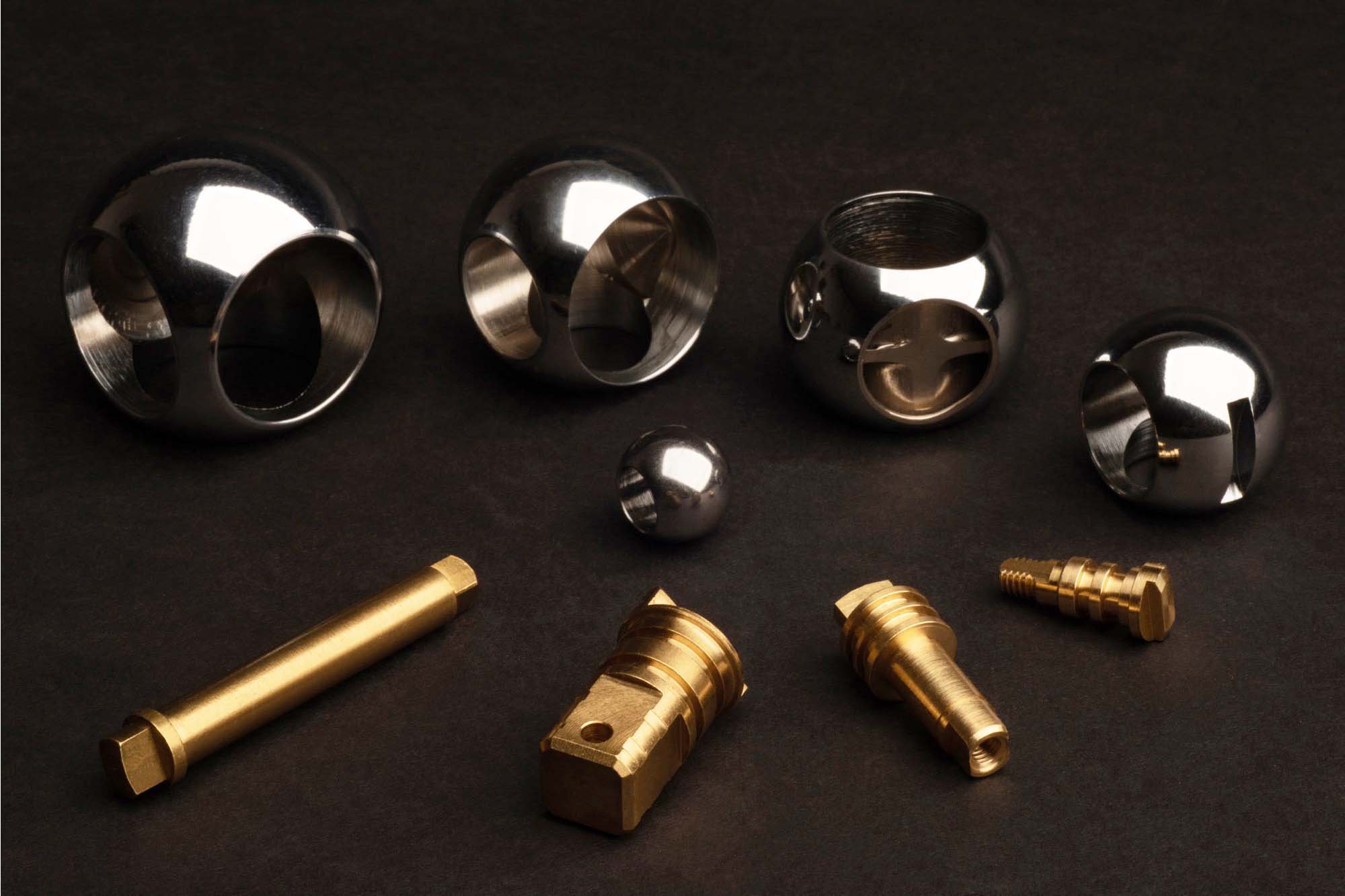 Componenti per valvole a sfera